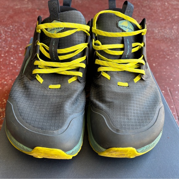 Altra Lone Peak 8 Trail Running Shoes - Picture 2 of 5